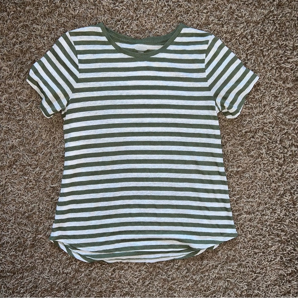 Women’s Old Navy Short Shirt